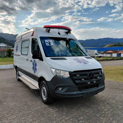 MERCEDES-BENZ SPRINTER 2.0 CDI DIESEL VAN 417 LONGO 16L MANUAL MERCEDES-BENZ SPRINTER 2.0 CDI DIESEL VAN 417 LONGO 16L MANUAL